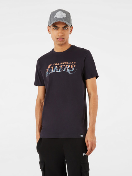 New Era LA Lakers Graphic Logo T-Shirt